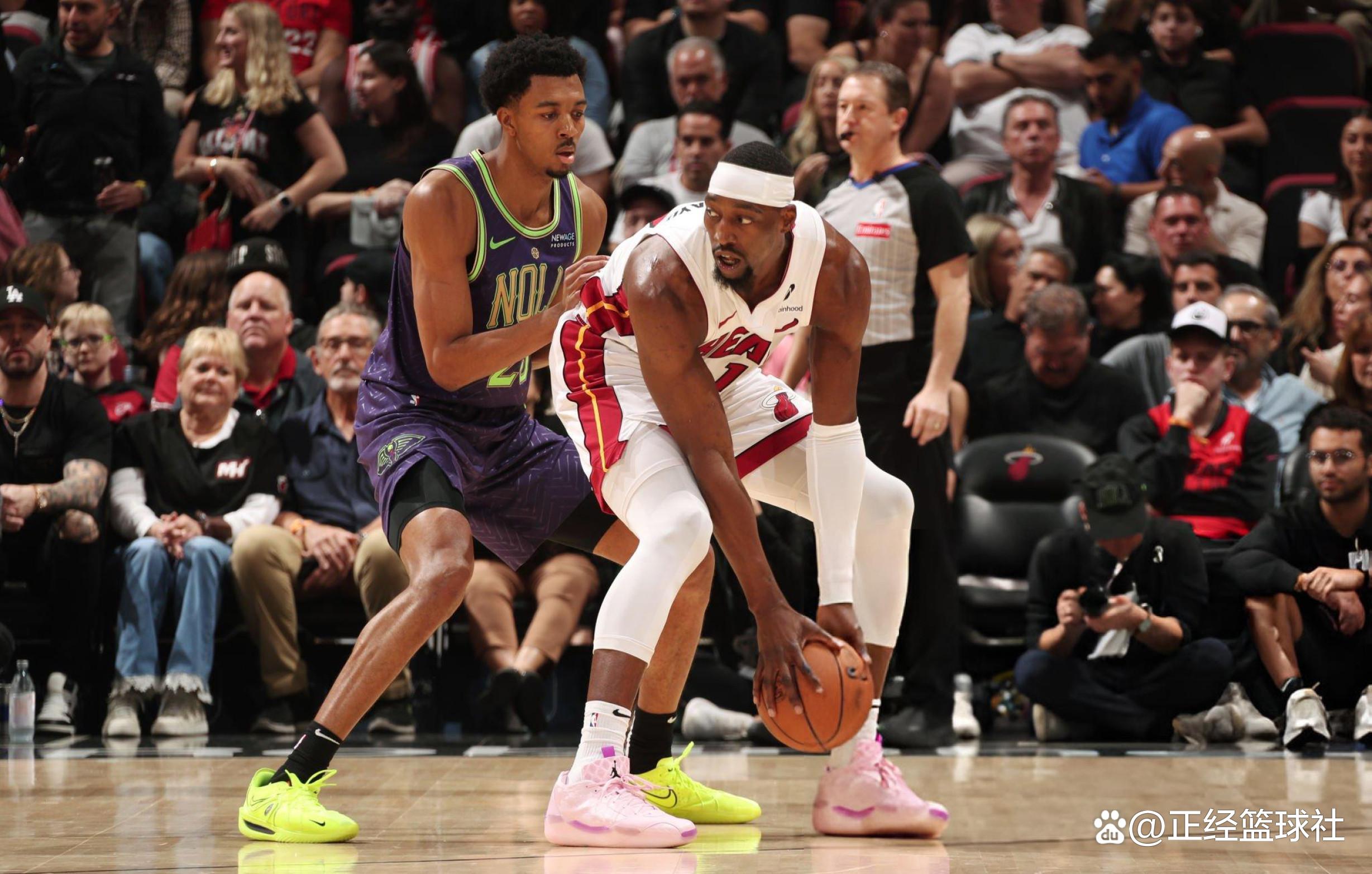 关于爵士队客场惨败马刺队，米切尔努力+无法拯救的信息