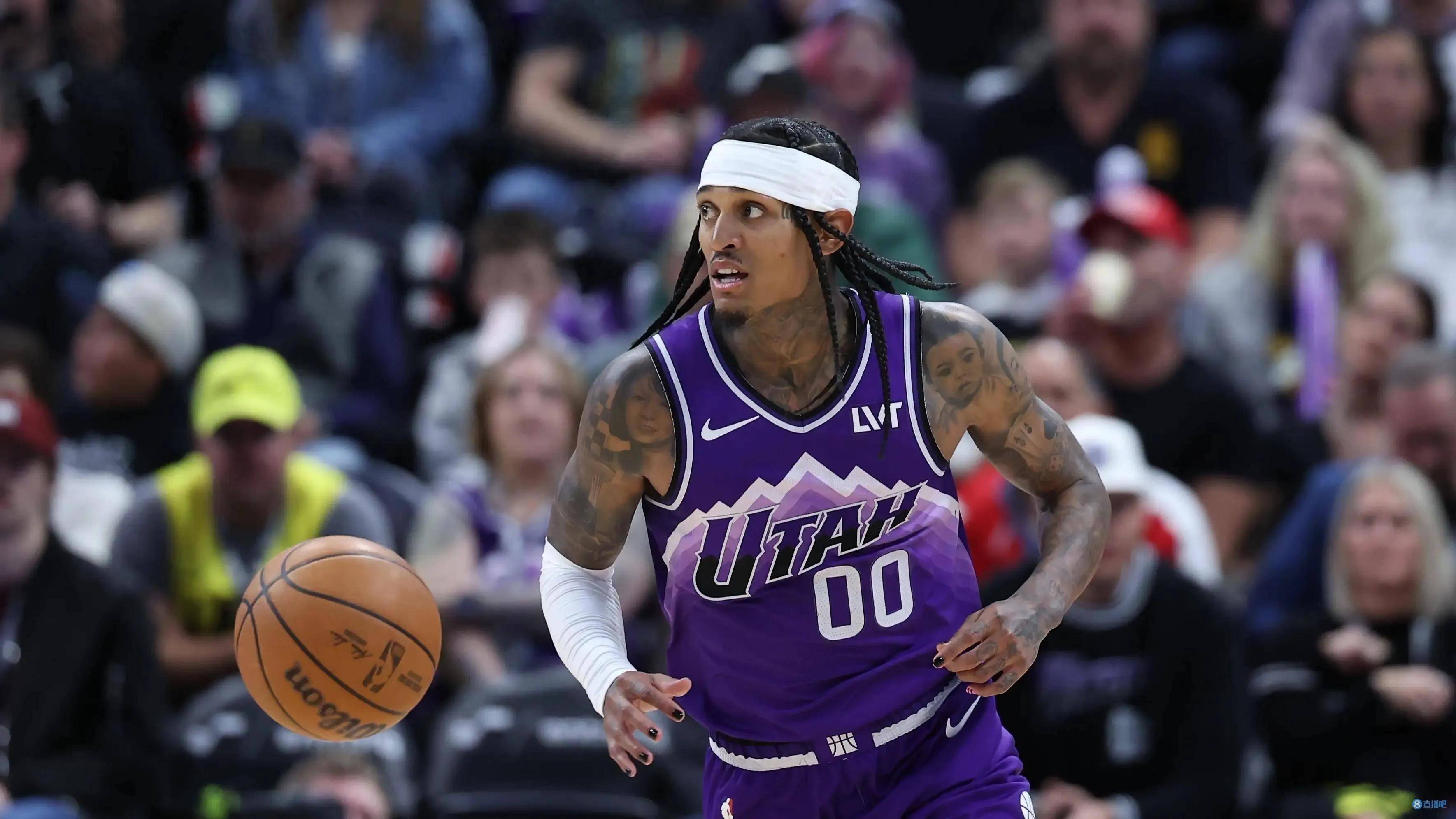 关于爵士长人喜获联盟最佳球员称号，表现稳定出众的信息